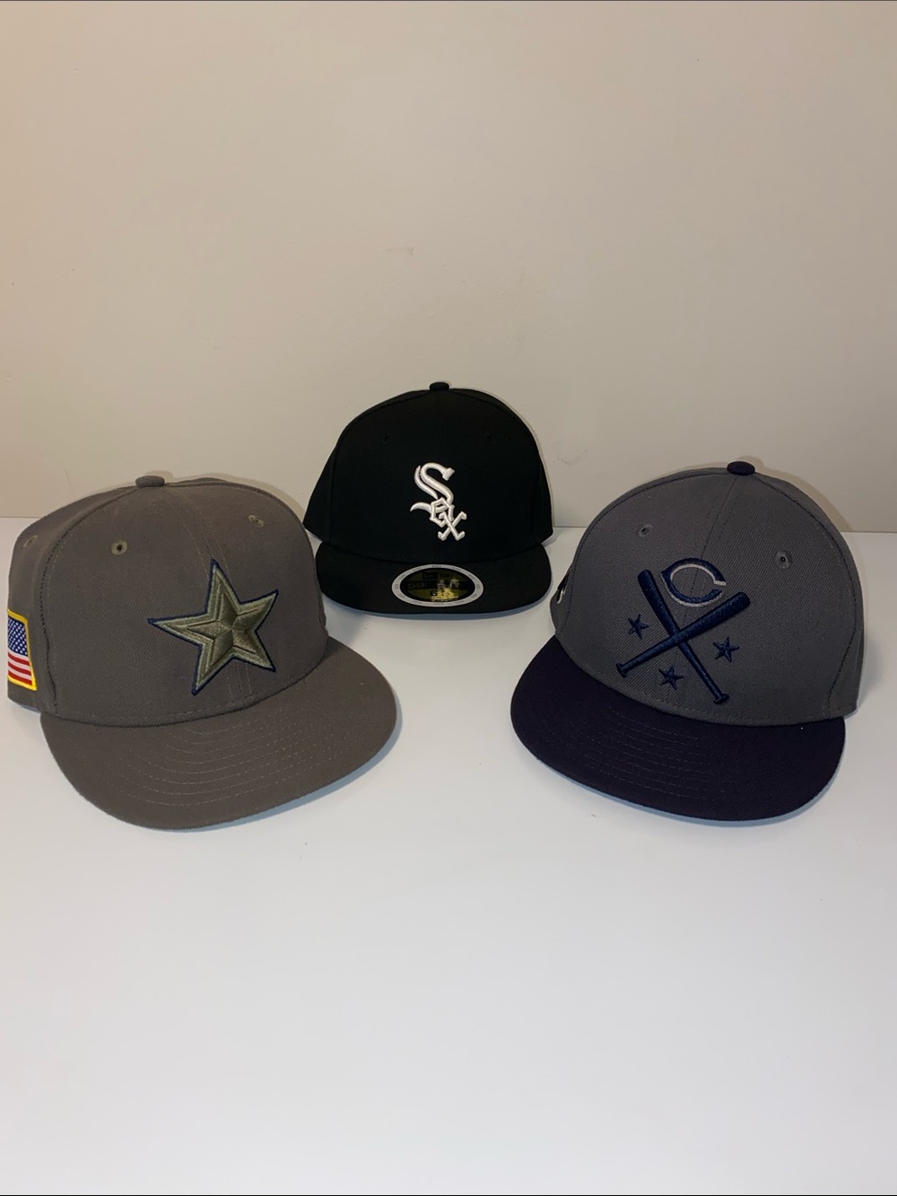 59Fifty Fitted Caps (x3) 1.Chicago White Sox 2.Cincinnati Reds 3.Dallas Cowboys